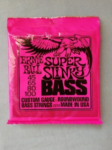 Corzi chitara bass ERNIE BALL 45-100